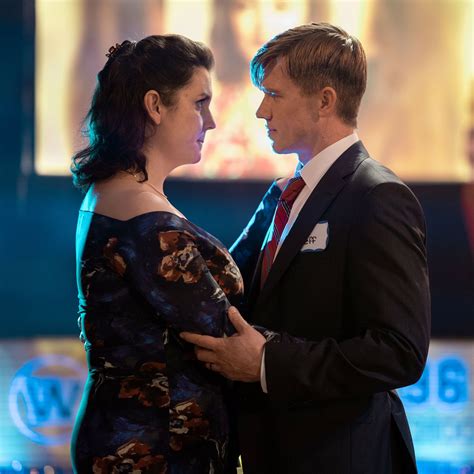 Yellowjackets' Warren Kole on Filming Sex Scenes With Melanie Lynskey
