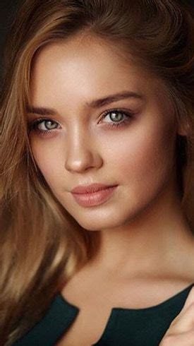 Pin de Timothy Barrier em Beautiful Faces | Rosto, Mulher asiática ...