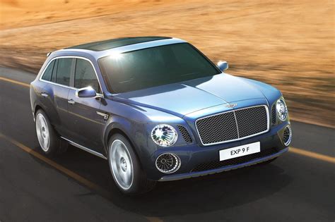 Bentley: l'arrivo del suv è ufficiale