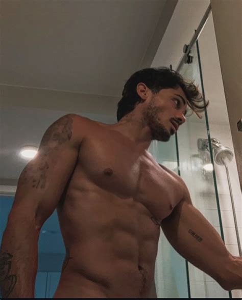 #ashton summers – @shujubeelamoglia on Tumblr