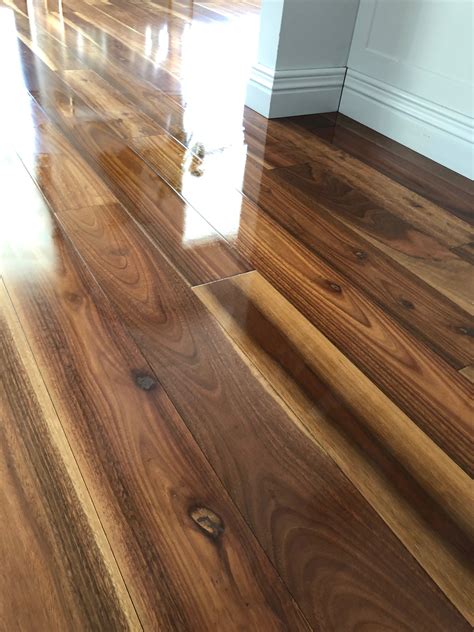 Buff the scratches out of your floorboards!