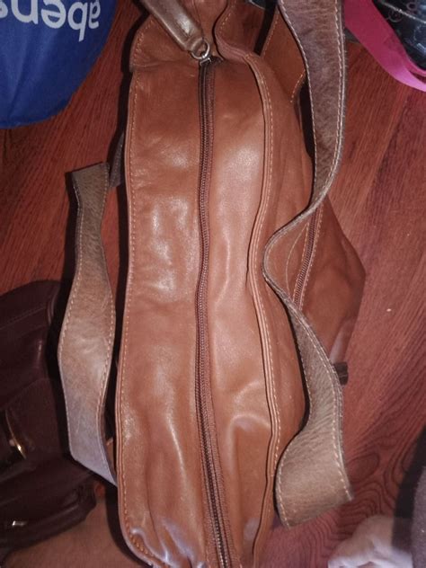 DISSONA PRELOVED BAG, Women's Fashion, Bags & Wallets, Shoulder Bags on ...