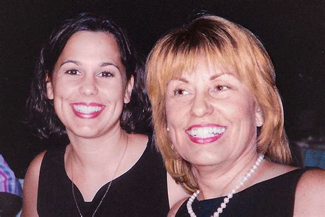 Laci Peterson Autopsy Pictures: A Mother's Legacy - p3s88po