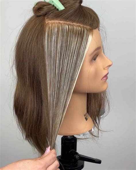 how to highlight hair at home using foil