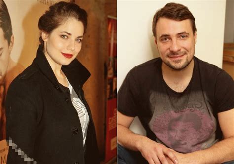 Что говорит об Ирине Леоновой Юлия Снигирь, к которой ушёл муж Леоновой ...