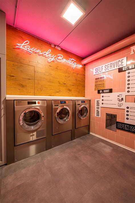 Pin by Lais Faantinatiiý on waschkuche inspiration | Laundry shop ...