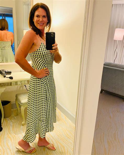 Heading to a casual dinner bold... - JacquieSomerville.com