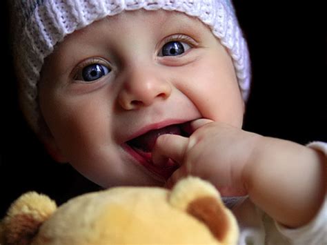 Unique Wallpaper: The Cutest Baby Ever