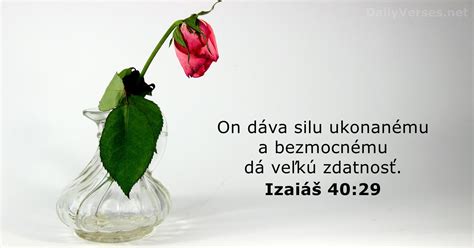Izaiáš 40:29 - Biblický verš - DailyVerses.net