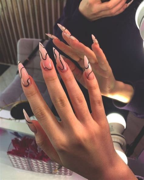 🖤 M A N I C U R E 🖤 on Instagram: "#nails #манікюр #гельлак #ногти # ...