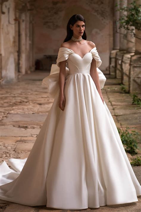 shop anti unique ball gown  eva lendel esposa group