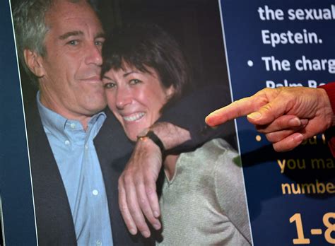 Ghislaine Maxwell will no longer fight to keep names of 8 'John Does