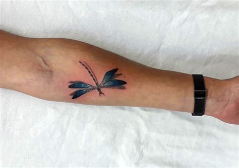 TETOVÁNÍ NA RUCE DÁMY – Tattoo Eklipse