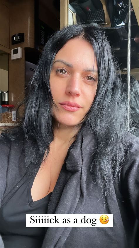Cristina Scabbia : r/ladyladyboners