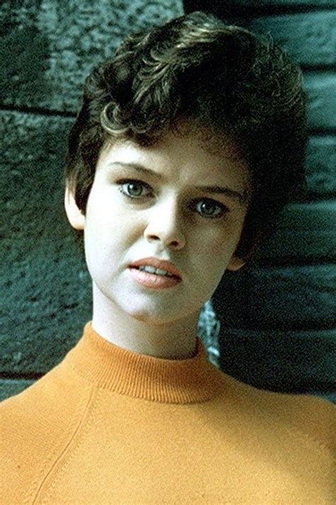 Gabrielle Drake - Biografía, mejores películas, series, imágenes y