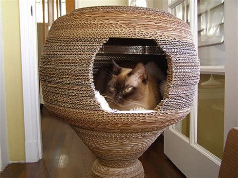 Домик для кошки из картона + фото