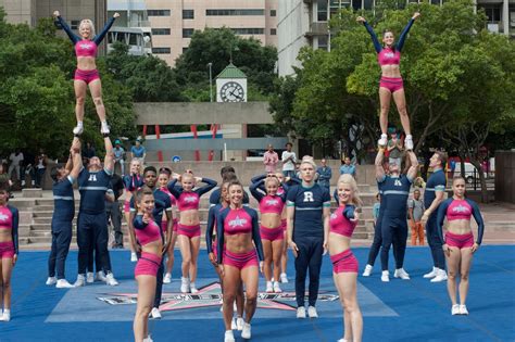 Heck Of A Bunch: Bring It On: Worldwide #Cheersmack - Blu-ray Review ...