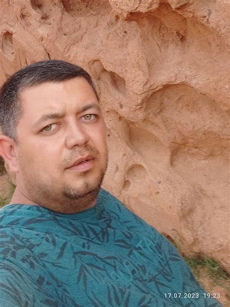Alisher | Uzbekistan | INDY GUIDE
