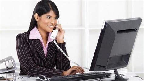 Auxiliar De Secretaria - O que faz um auxiliar de escritório? Quanto ganha? - Guia de Carreira