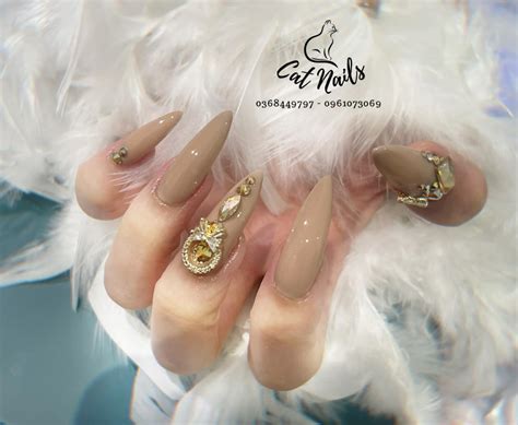 cats nails 3