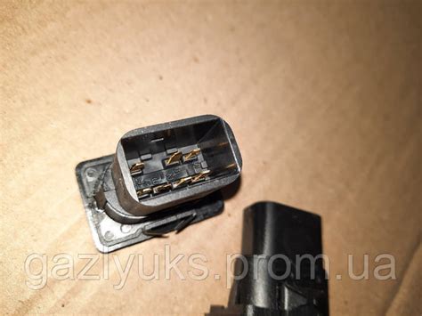 Кнопка стеклоподъемника ГАЗ 3110, ВАЗ, УАЗ (ID#449089373), цена: 45 ...