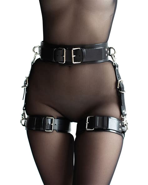 Kit BDSM Nero Abbigliamento Bdsm Giocattoli Bdsm - Etsy Italia