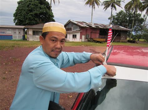 res  mrdd  gambar kibaran jalur gemilang