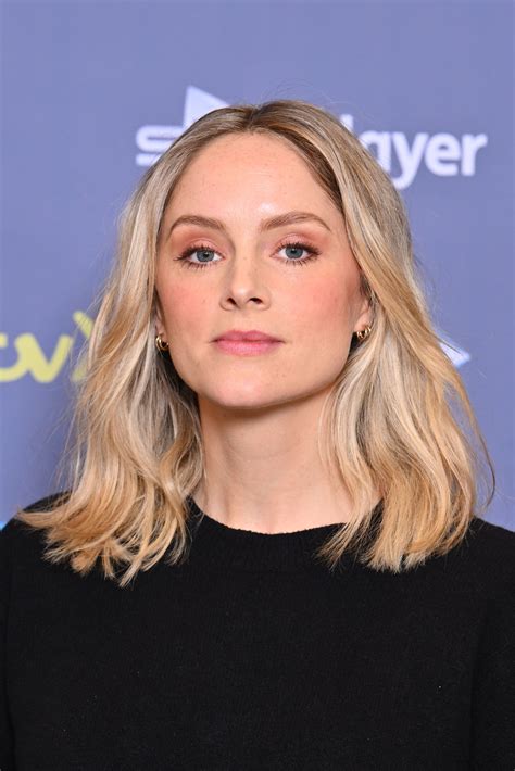 The Midnight Sky Summary, Latest News, Trailer, Cast, Where to Watch