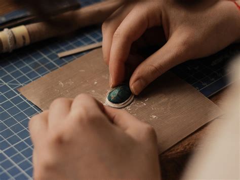 How the ash jewelry making process works for grieving families 5