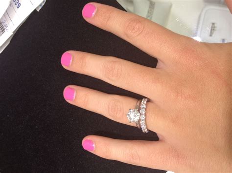 how to wear a clatter ring 4