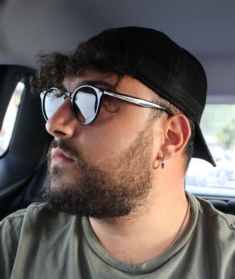Simone Gualtieri | Spotify