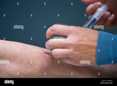 Medical Needle High Resolution Stock Photography and Images - Alamy