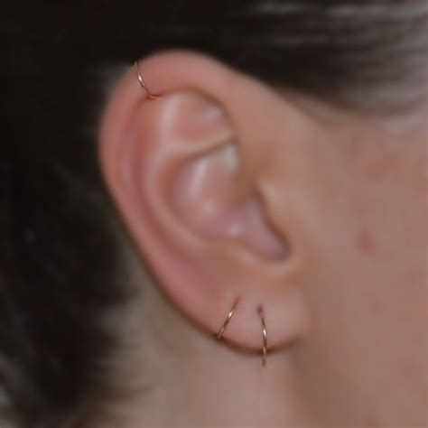 Gold TRAGUS HOOP // Tragus Piercing 20g 7mm Rook Earring - Etsy