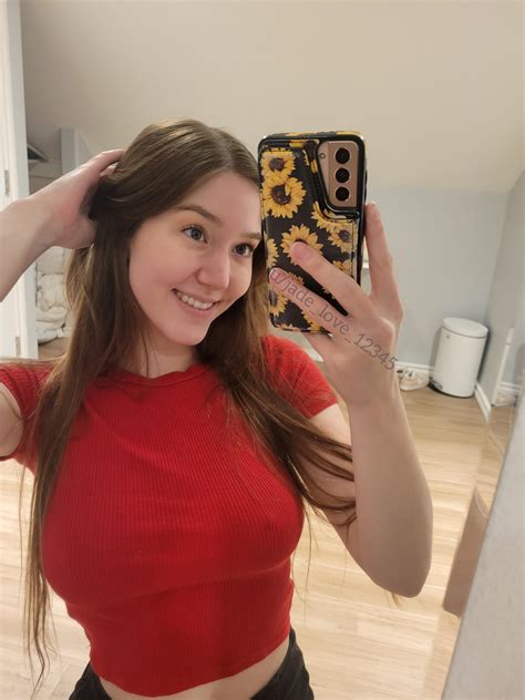 If they're flawless, go braless : r/petite