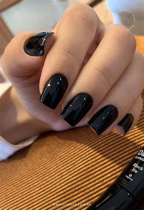 Pintar As Unhas De Preto - Unhas com esmalte preto que vão bombar nesse mês de Agosto - UNHAS ...