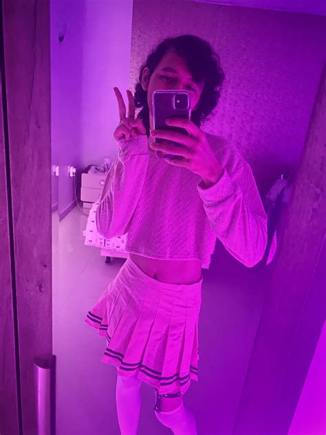 13 best u/sora_uwu_ images on Pholder | Fem Boys, Femboy and Fempark