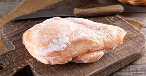 Сколько запекать курицу в духовке филе? | KtoiKak.com