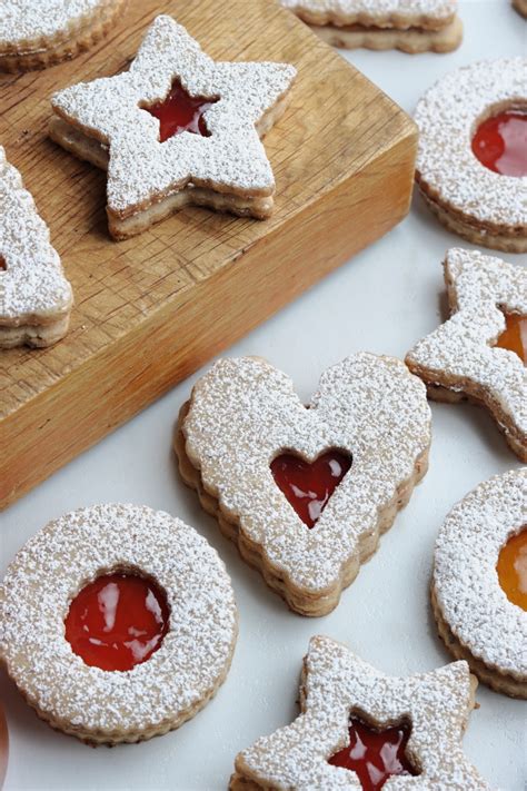 Linzer Cookies Recipe - Home Cooking Memories