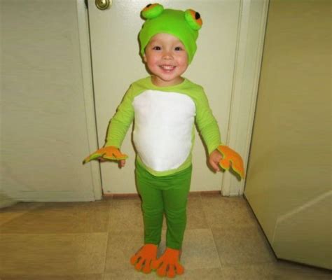 HOW TO: Make an Easy Eco-Friendly Frog Costume for Halloween ...
