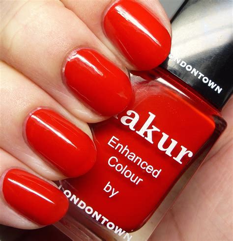 The Polished Hippy: Lakur Enhanced Colour by Londontown Swatches and Review