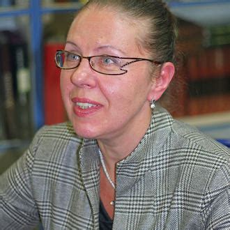 Александра Маринина — читать онлайн книги автора | Букмейт