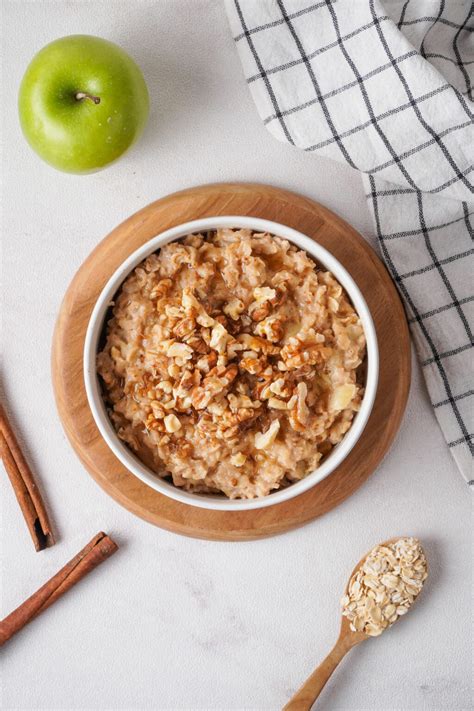 norwegian apple cinnamon oatmeal