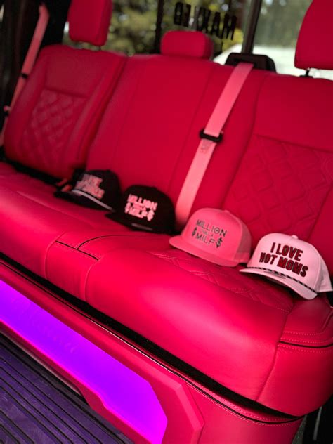 I love hot moms hat – AshleyK Hawaii