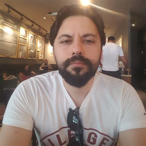 Ozz – Medium
