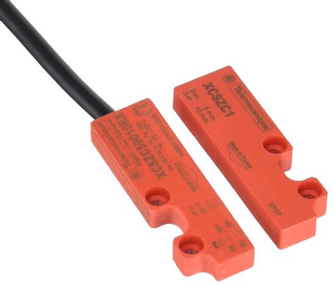 Schneider Electric XCSDMC59010EX Magnetic Safety Switch Rect, Coded ...