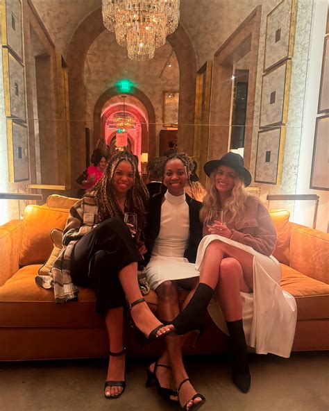 Gabriella Kreuz - Gabriella Kreuz added a new photo.