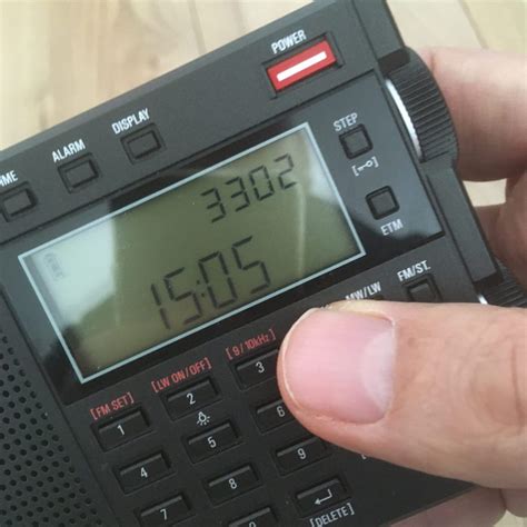 Tecsun PL-330 Firmware Version | The SWLing Post