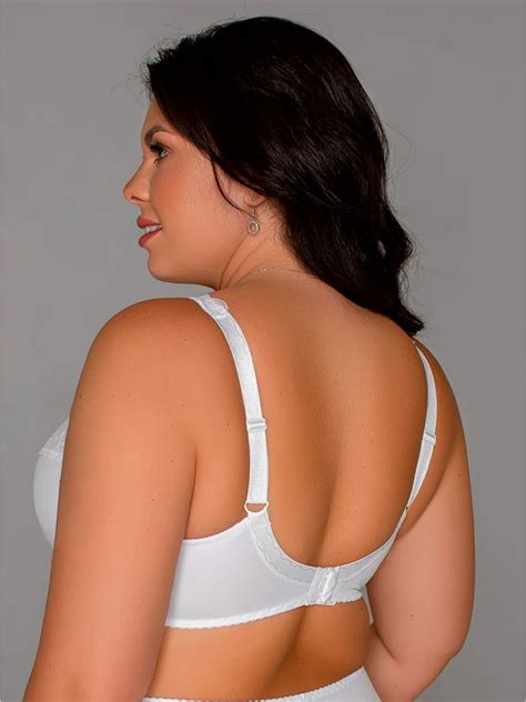 Купить кружевной белый бюстгальтер с мягкими чашками Lady Lux 320-160