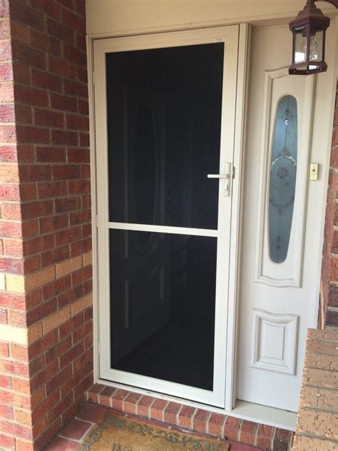 FLY DOORS