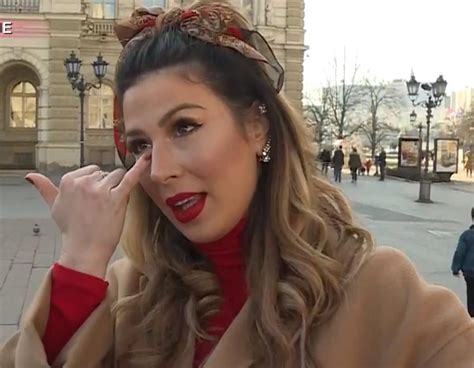 SAOSEĆAM SE SA NJEGOVOM PORODICOM, I MOJ OTAC JE SKORO UMRO: Ena Popov ...
